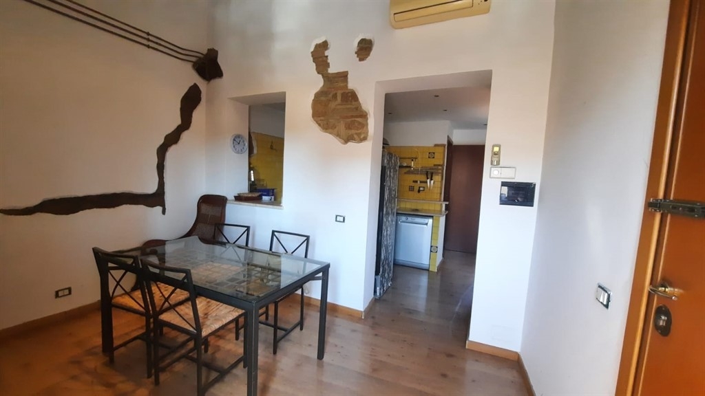 2 rooms Apartment in Zagarolo, Italy No. 15569