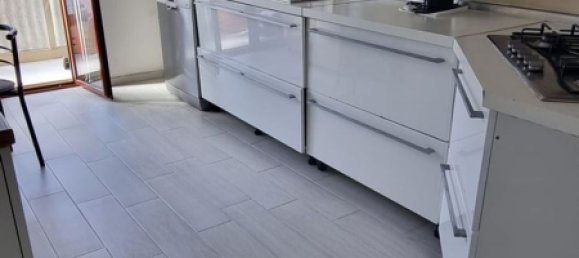 4 Schlafzimmer Wohnung in Catanzaro, Italy, Nr. 362564 6