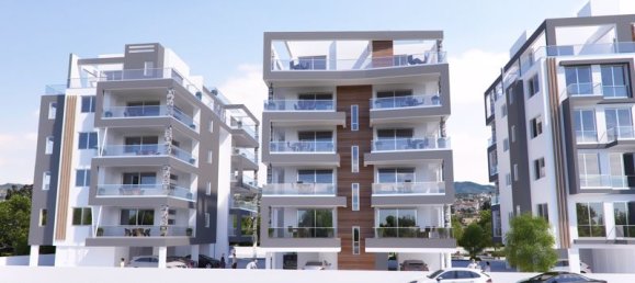 2 Schlafzimmer Wohnung in Kato Polemidia, Cyprus, Nr. 9300 3