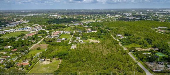 hotel en venta en Miami, Miami-Dade, Florida, USA № 614171 13