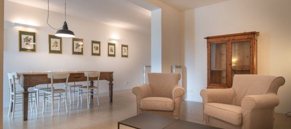5 rooms Villa in Cortona, Italy No. 56208 9