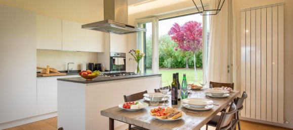 5 rooms Villa in Cortona, Italy No. 56208 3