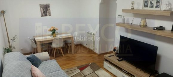 2 bedrooms Apartment in Logrono, Spain No. 164993 3