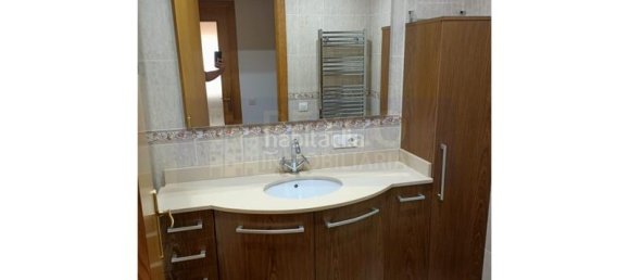 2 bedrooms Apartment in Logrono, Spain No. 164993 9