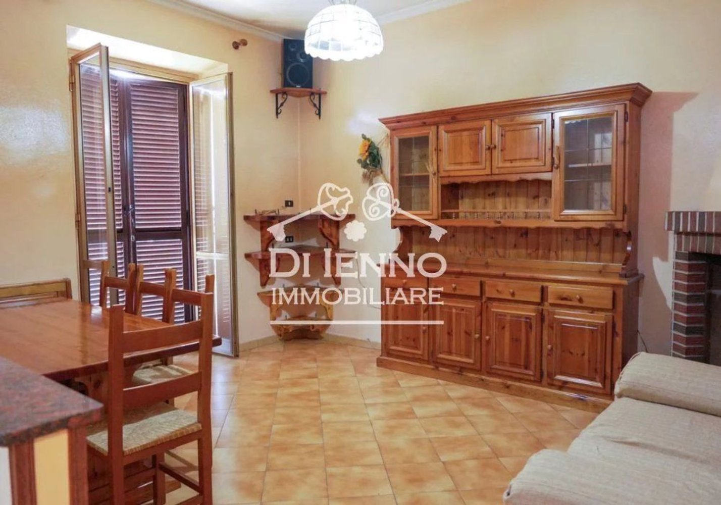 3 rooms Apartment in Mentana, Italy No. 27565
