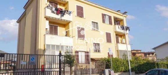 3 rooms Apartment in Mentana, Italy No. 27565 15