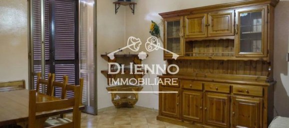 3 rooms Apartment in Mentana, Italy No. 27565 10