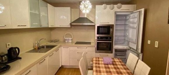 2 bedrooms Apartment in Baku, Azerbaijan No. 291 24