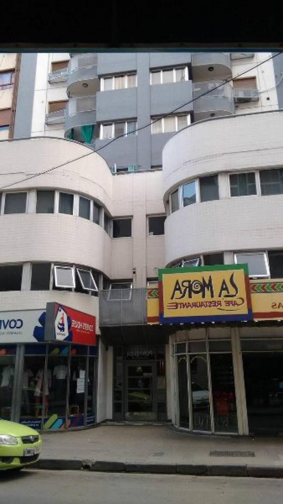 100m² Office in Cordoba, Argentina No. 22305