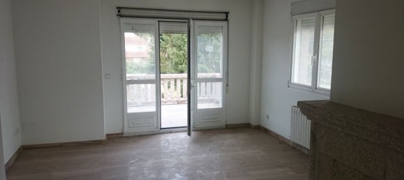 5 bedrooms House in Vilagarcia de Arousa, Spain No. 159168 4