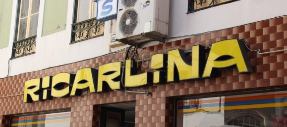 Gewerbliche Immobilie in Coimbra, Portugal 677m², Nr. 242471 5