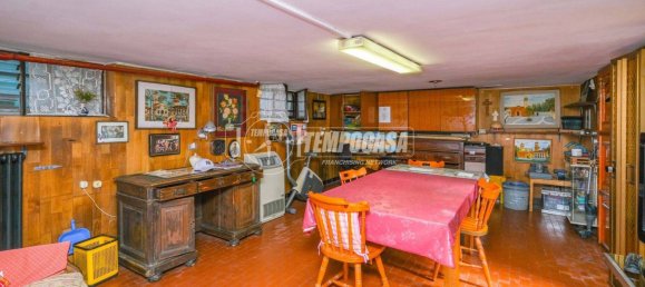 2 Schlafzimmer Haus in Bareggio, Italy, Nr. 300982 37