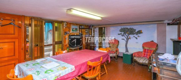2 Schlafzimmer Haus in Bareggio, Italy, Nr. 300982 40