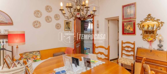 2 Schlafzimmer Haus in Bareggio, Italy, Nr. 300982 13