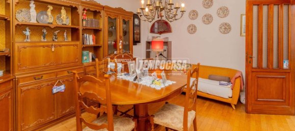 2 Schlafzimmer Haus in Bareggio, Italy, Nr. 300982 12