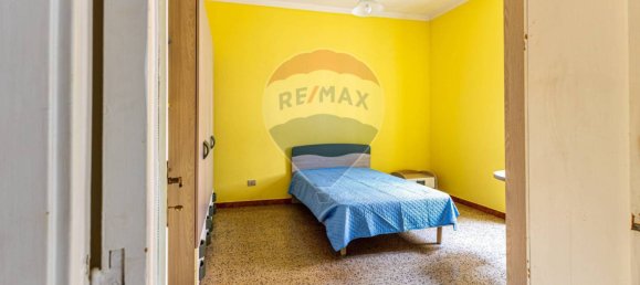 3 bedrooms Apartment in Sassari, Italy No. 68223 5