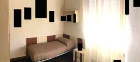 5 rooms Apartment in Lendinara, Italy No. 58124 7
