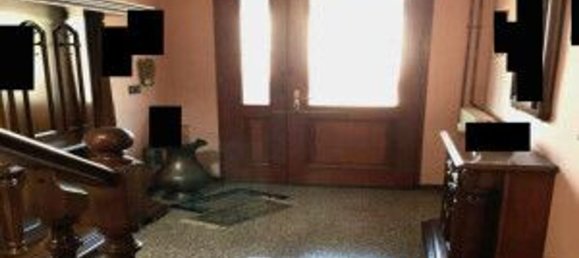 5 rooms Apartment in Lendinara, Italy No. 58124 17