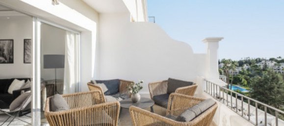 3 bedrooms Apartment in La Quinta, Spain No. 151790 10