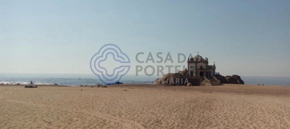 Grundstück in Vila Nova de Gaia, Portugal 1350m², Nr. 47784 6