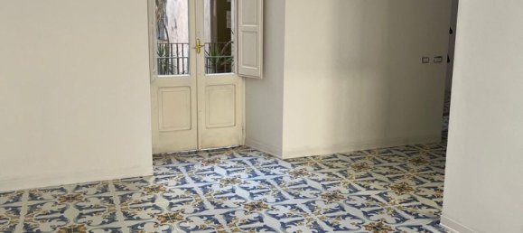 Квартира с 2 комнатами в Тропеа, Италия № 304229 17