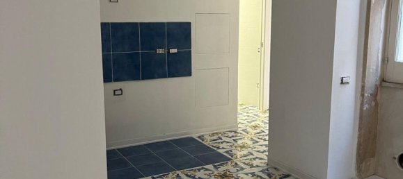 Квартира с 2 комнатами в Тропеа, Италия № 304229 18