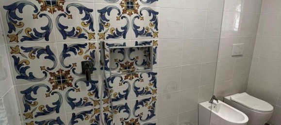 Квартира с 2 комнатами в Тропеа, Италия № 304229 7