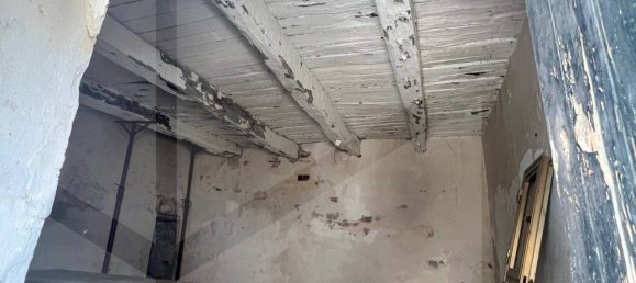 Склад с 1 комнатой в Вико дель Гаргано, Италия № 24157 2