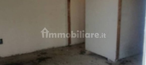 4 bedrooms Apartment in Rosciano, Italy No. 348516 3