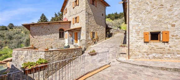 20 Schlafzimmer Wohnung in Reggello, Italy, Nr. 392438 8