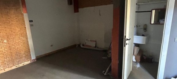 Gewerbliche Immobilie in Monza, Italy 38m², Nr. 14518 7