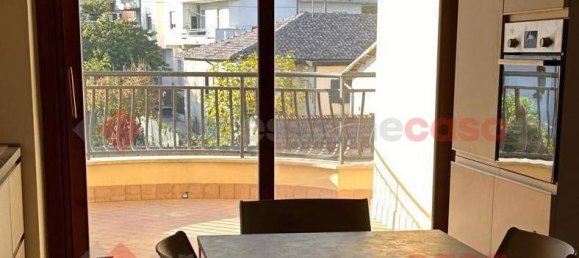 2 chambres Appartement à Avezzano, Italy No. 58973 3