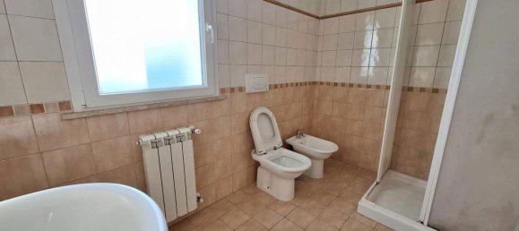 3 rooms Apartment in Sora, Italy No. 90458 13