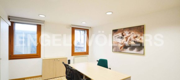 2 bedrooms Apartment in Venice, Italy No. 132547 6