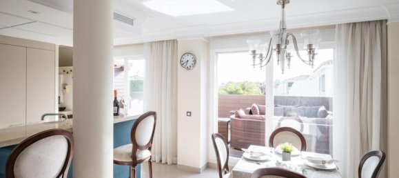 Ático de 2 dormitorios en Estepona, Spain No. 183254 10