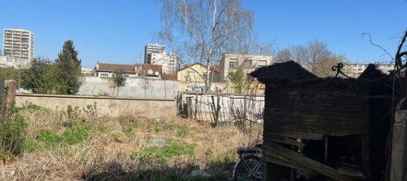 7 Schlafzimmer Haus in La Courneuve, France, Nr. 354755 11