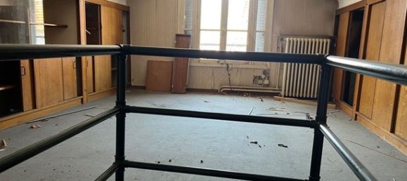 7 Schlafzimmer Haus in La Courneuve, France, Nr. 354755 3