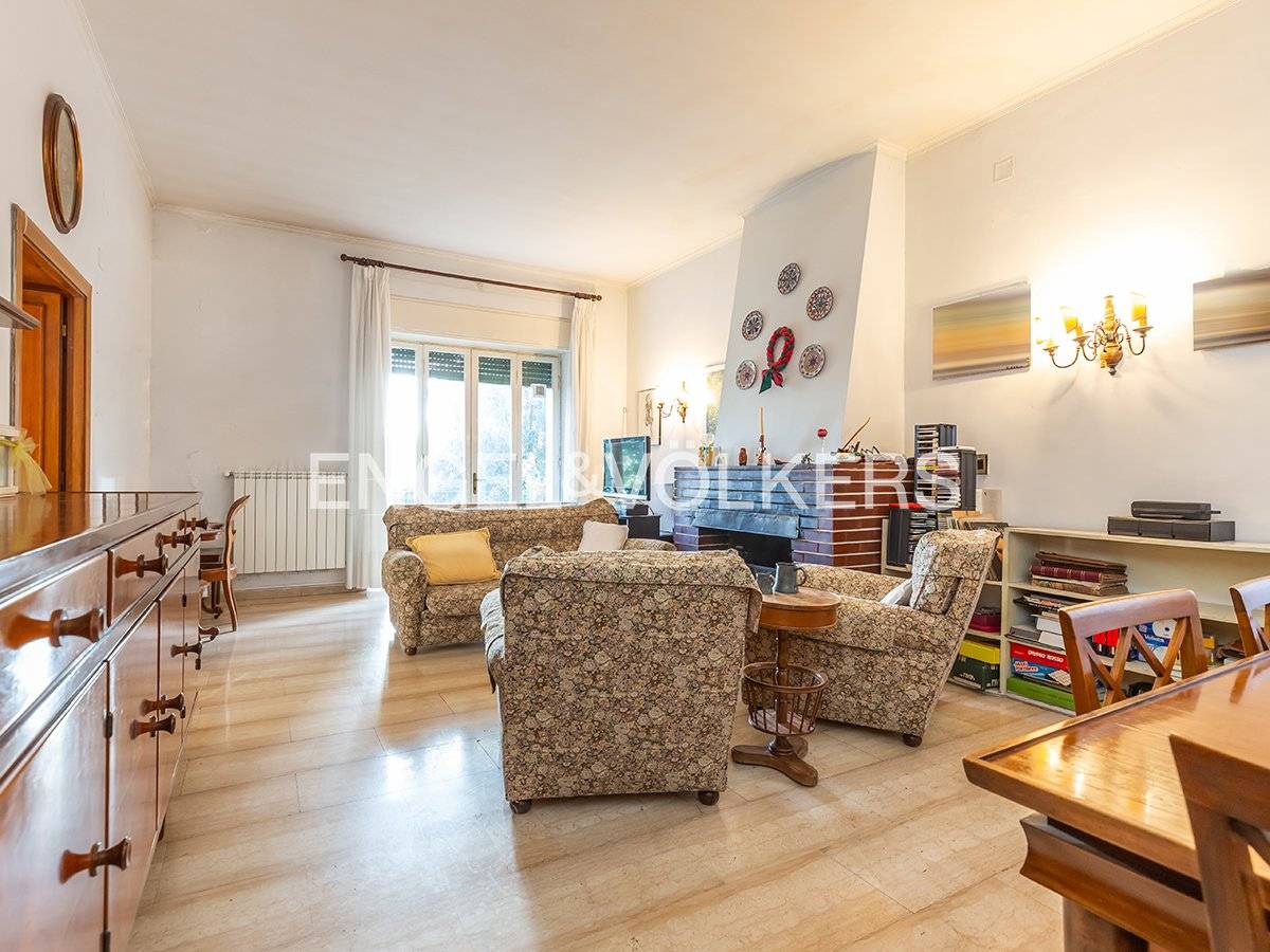 4 bedrooms Villa in Grottaferrata, Italy No. 126690