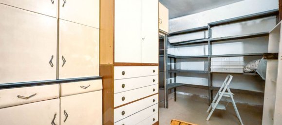 5 bedrooms House in Oleggio, Italy No. 376663 27