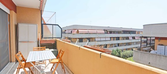 2 bedrooms Apartment in Rome, Italy No. 325149 3