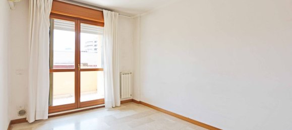 2 bedrooms Apartment in Rome, Italy No. 325149 2