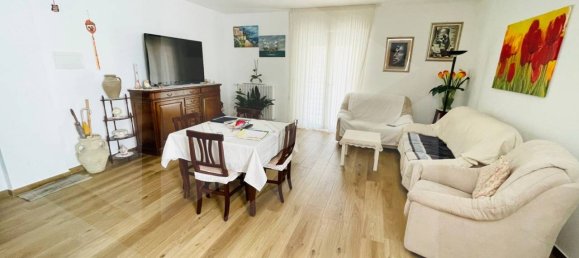 3 rooms Apartment in Valenzano, Italy No. 21337 16