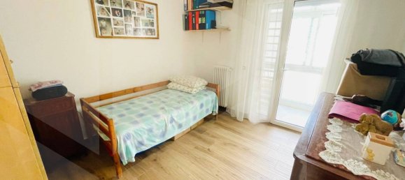 3 rooms Apartment in Valenzano, Italy No. 21337 7