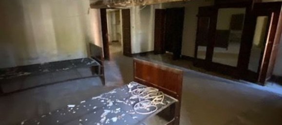 Duplex T6 em Cave, Italy N.º 377761 29