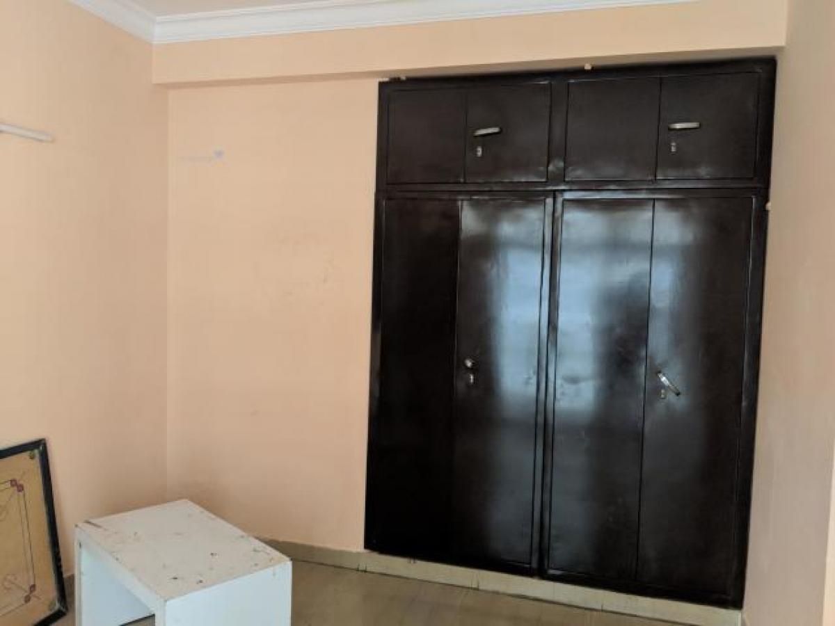 2 غرف نوم منزل في Ghaziabad, India رقم 24431