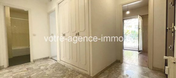 1 bedroom Apartment in Nice, France No. 296138 8