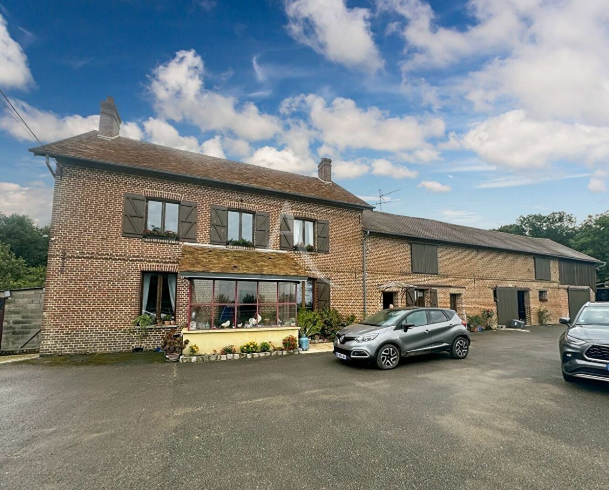 2 bedrooms House in Beauvais, France No. 159234