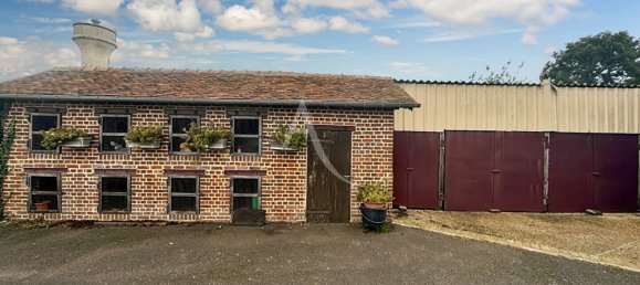 2 bedrooms House in Beauvais, France No. 159234 2