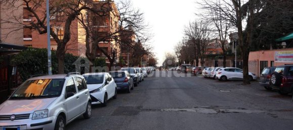 2 Schlafzimmer Wohnung in Genzano di Roma, Italy, Nr. 221904 10