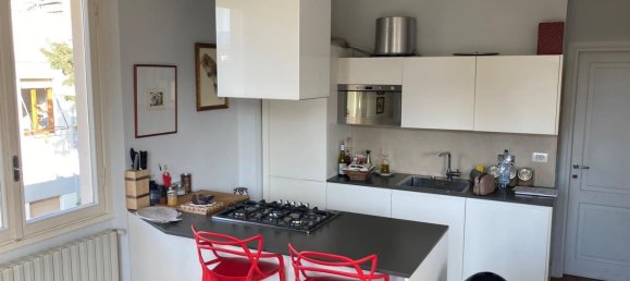 2 rooms Apartment in Florence, Italy No. 49585 7